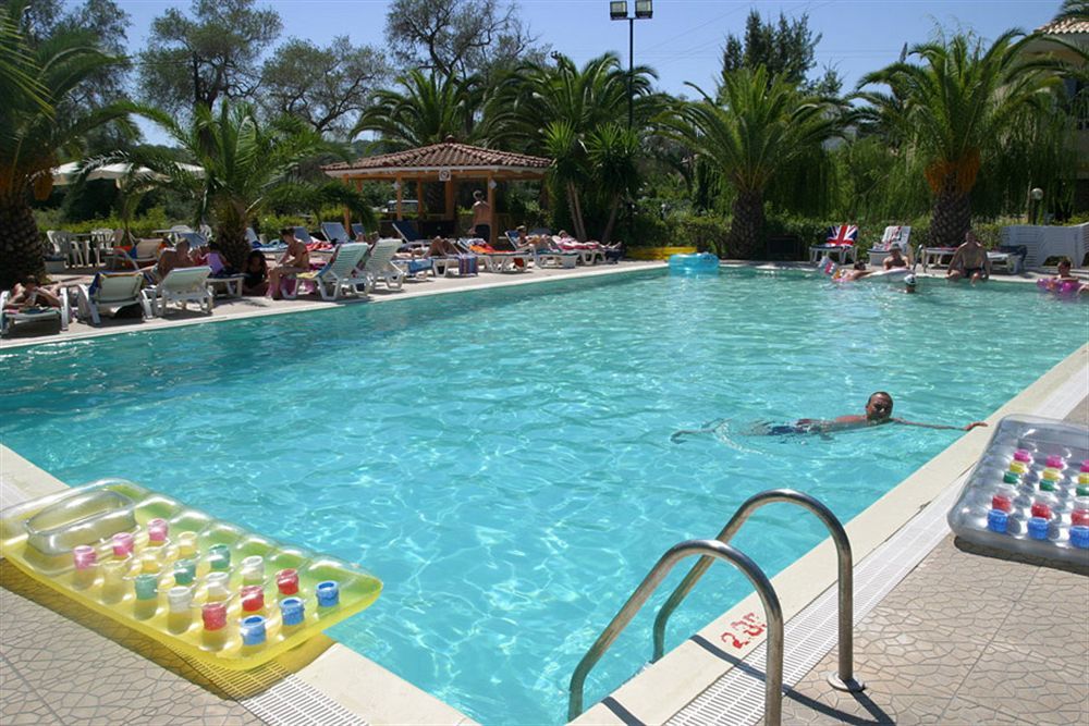 Morfeas Hotel 카보스 외부 사진