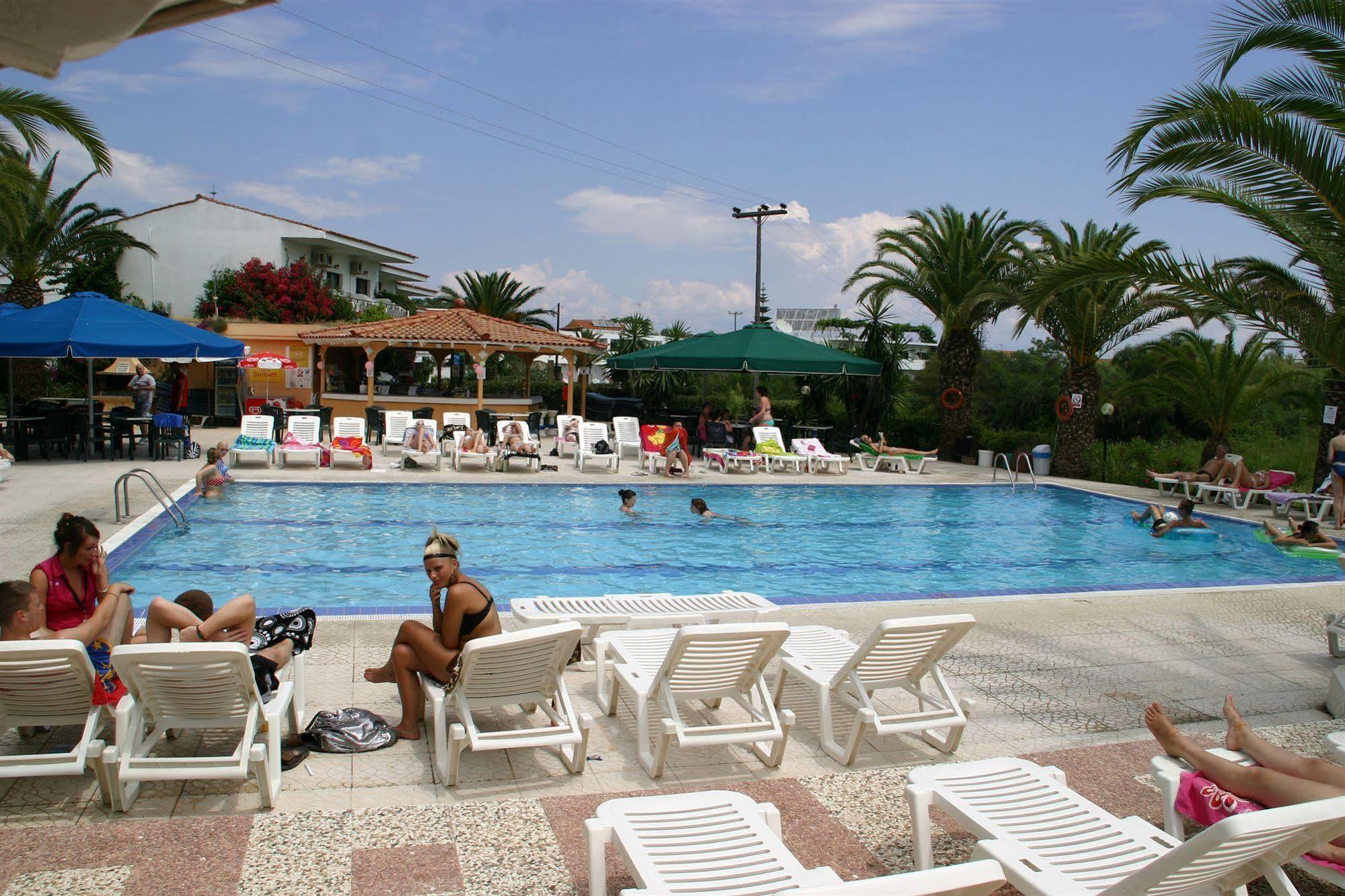 Morfeas Hotel 카보스 외부 사진